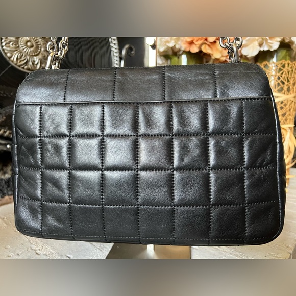 Michael Kors SoHo Extra-Large Quilted Leather Shoulder Bag Chain Strap - Picture 5 of 16